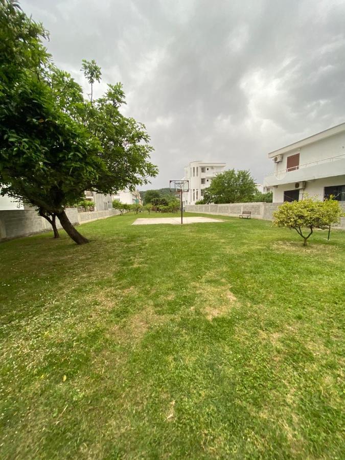 Apartments Toni Ulcinj Eksteriør bilde