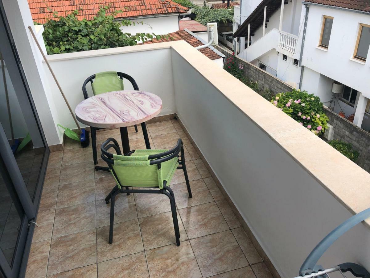 Apartments Toni Ulcinj Eksteriør bilde