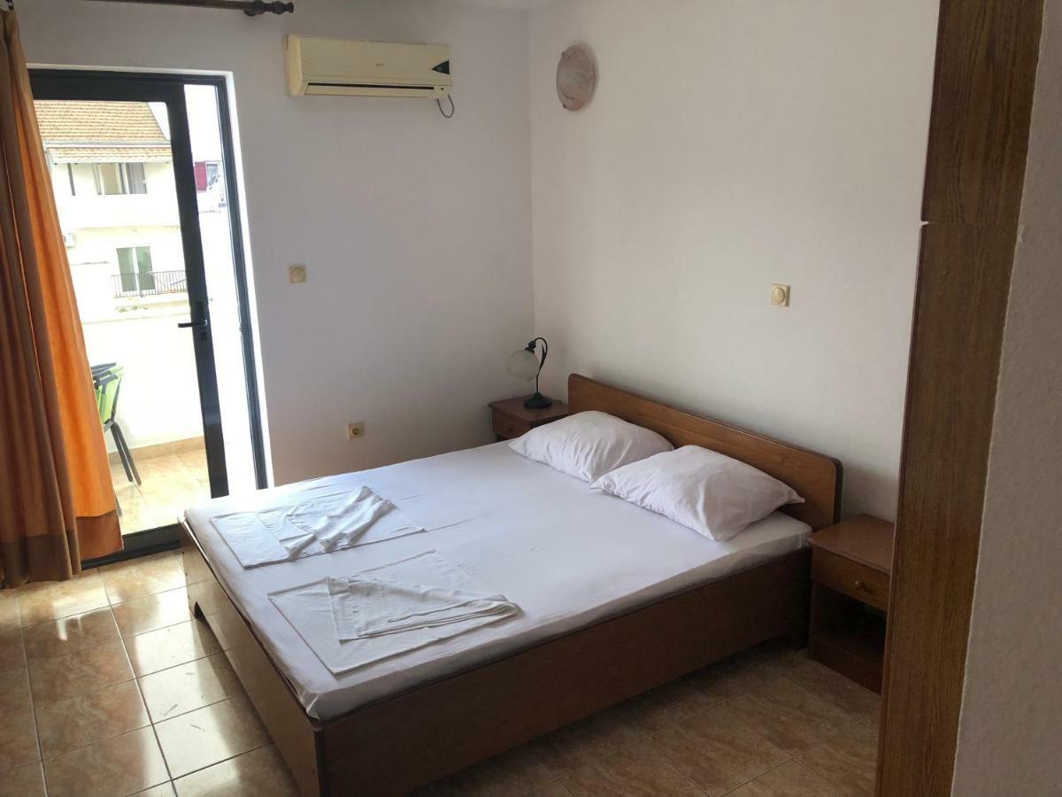 Apartments Toni Ulcinj Eksteriør bilde